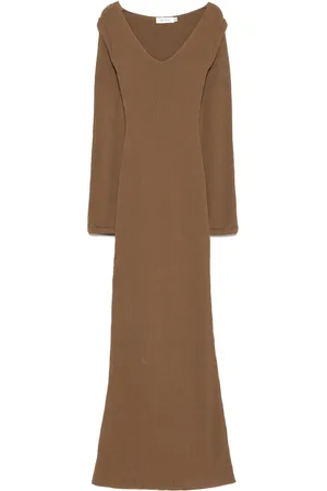AYA MUSE Maxikleid aus geripptem Strick