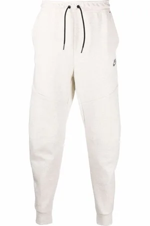 Nike Jogginghose mit Swoosh