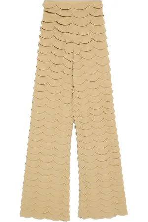 Nanushka Hose mit Rüschen