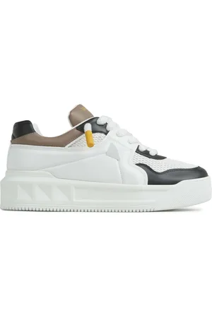 VALENTINO GARAVANI One Stud Sneakers