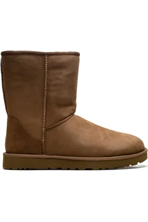 UGG Classic Short II "Chestnut" Stiefel