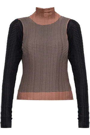 Issey Miyake Plissiertes T-Shirt