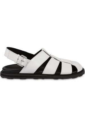 Moschino Sandalen aus Lackleder