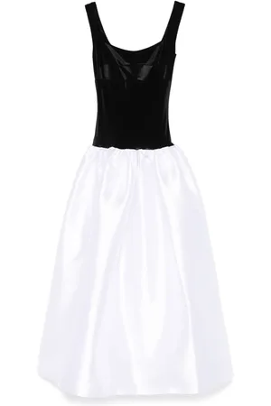 Atu Body Couture Abendkleid aus Samt