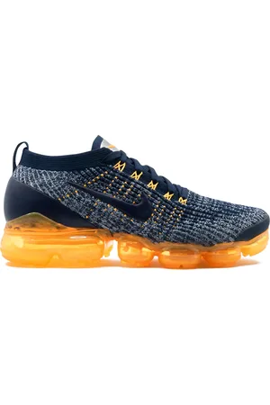 Nike Air VaporMax Flyknit 3 Sneakers