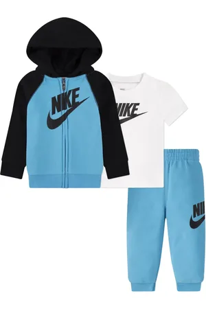 Nike Jogginganzug mit Logo