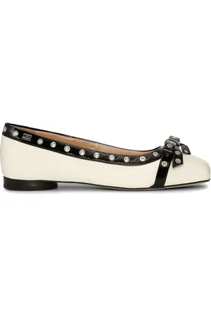 Ganni Ballerinas mit Ösendetail und Schleifendetail