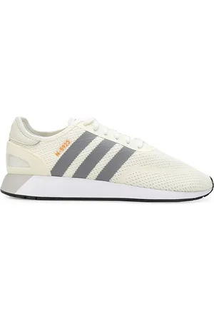 adidas Sneakers im Retro-Look