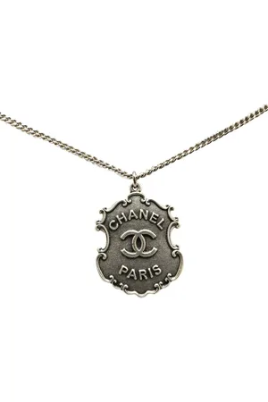 CHANEL 2014 Paris-Dallas CC Sheriff Badge Halskette aus mit Anhänger