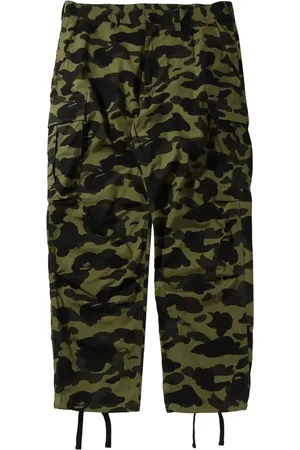 A Bathing Ape Cargohose mit Camouflage-Print