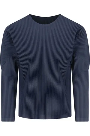 Issey Miyake Gerippte, lange Ärmel