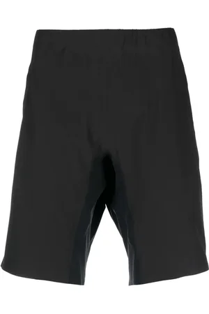 Veilance Tief sitzende Shorts