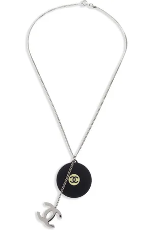 CHANEL 2004 Halskette mit Schallplattenanhänger