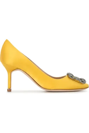 Manolo Blahnik Hangisi