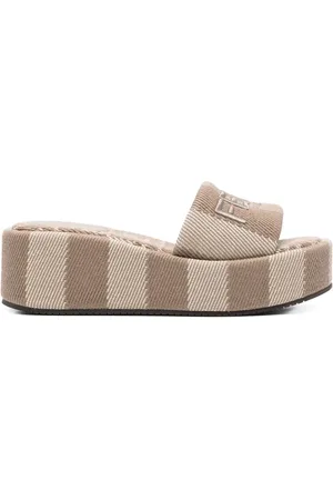 Fendi Pantoletten mit Logo-Stickerei