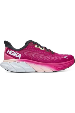 Hoka One One Arahi 6 Stability Running Sneakers