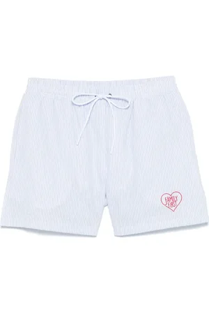 Family First Gestreifte Badeshorts