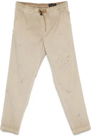 White Sand Hose mit Farbklecks-Print
