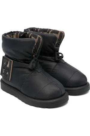 Fendi Schneestiefel mit Logo