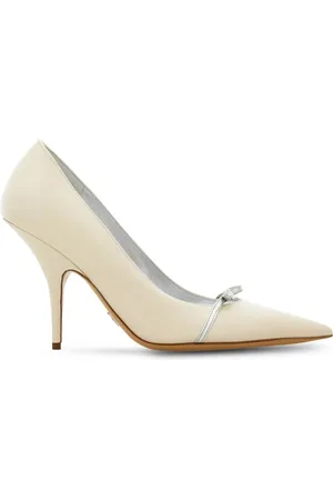 Salvatore Ferragamo Pumps mit Schleifen