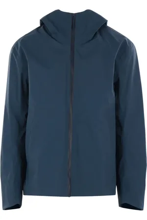 Veilance Arris Windbreaker