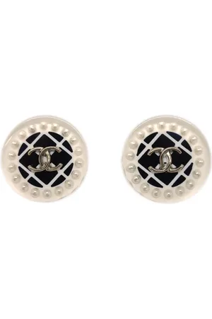 CHANEL 2019 Ohrstecker mit CC