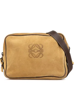 Loewe 20th Century Anagram Umhängetasche aus Wildleder