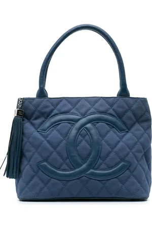 CHANEL 2004-2005 Tote Bag aus gestepptem Canvas und Kaviarleder mit Quaste