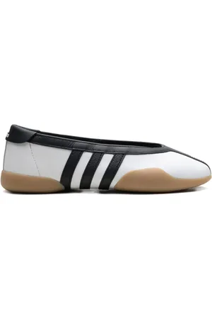 adidas Taekwondo Mei Ballet Cloud White/Core Black/Gum Sneakers