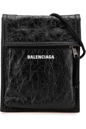 Balenciaga 2021 kleine Arena Explorer Pouch Umhängetasche