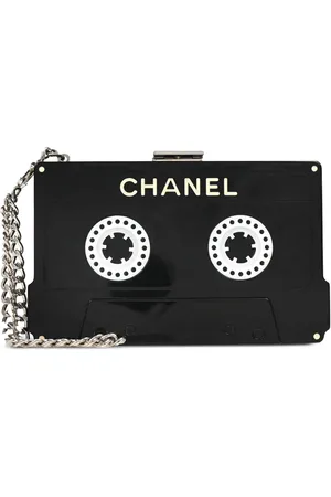 CHANEL 2004 Cassette Clutch