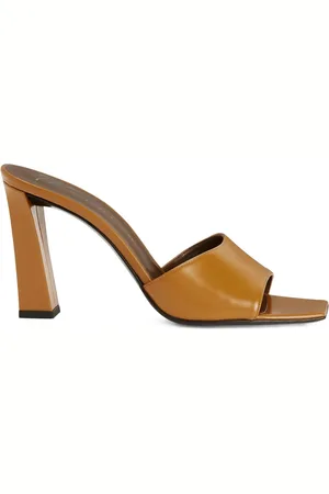 Giuseppe Zanotti Mules mit eckiger Kappe