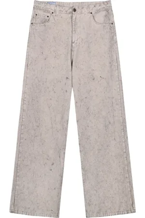 ROUGH. Jeans mit weitem Bein