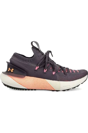 Under Armour Laufschuhe aus Mesh