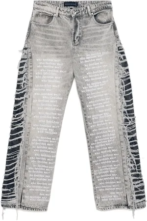Who Decides War AusgestellteJeans