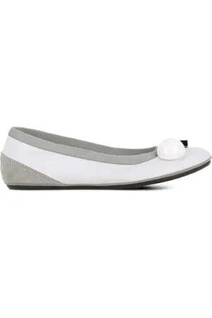 DOVE NUOTANO GLI SQUALI Becky Ballerinas