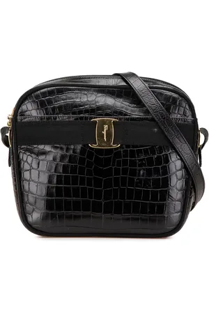 Salvatore Ferragamo 2000-2024 Vara Umhängetasche aus Leder mit Prägung