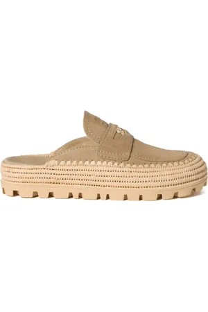 Miu Miu Mules aus Wildleder