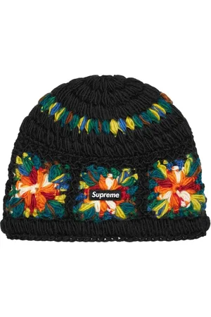 Supreme Gehäkelte "SS25 - Black" Beanie