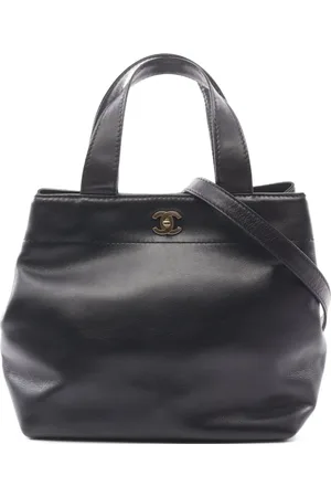 CHANEL 2002-2003 Coco Mark Handtasche