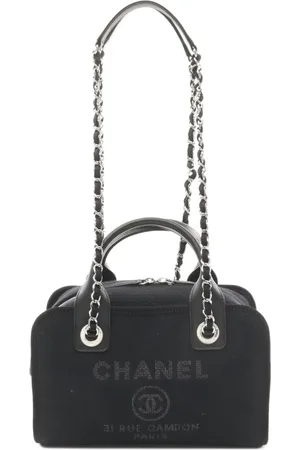 CHANEL 2021 Deauville Bowling Schultertasche