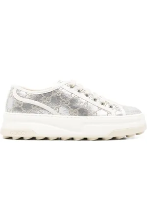 Gucci Sneakers aus GG Canvas
