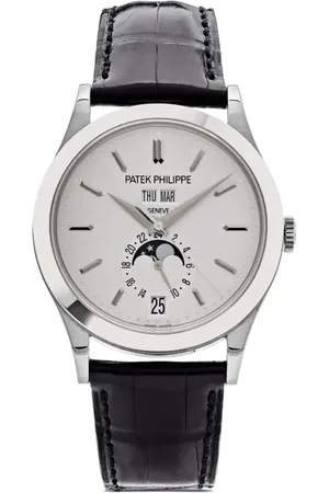PATEK PHILIPPE 2019 pre-owned Complications Annual Calendar Moon Phase 38mm