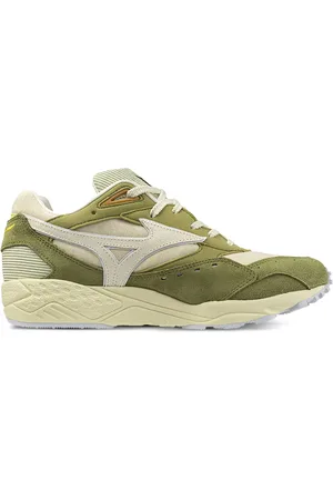 Mizuno Contender Premium Sneakers