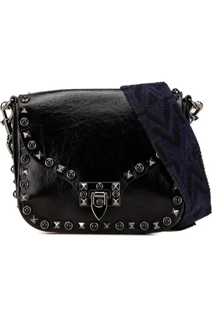 VALENTINO GARAVANI 2018-2024 Craquele Rockstud Rolling Flap Umhängetasche aus Kalbsleder mit Gitarrengurt