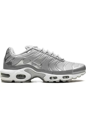 Nike Air Max Plus "Metallic Silver" Sneakers