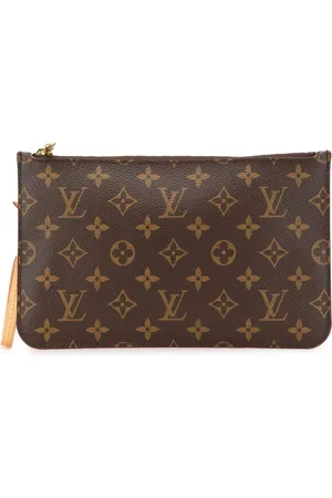 LOUIS VUITTON 2016 Monogram Neverfull Clutch