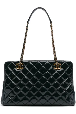 CHANEL 2015-2016 Paris Salzburg CC Eyelet Tote Bag aus Lack- und Ziegenleder
