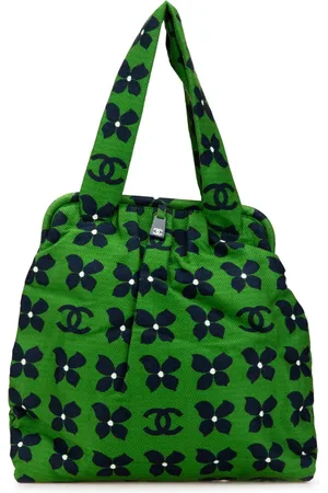 CHANEL 2002-2003 Floral Frame Tote Bag aus Canvas mit CC-Print