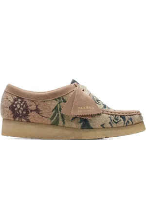 Clarks Wallabee Floral Stiefel